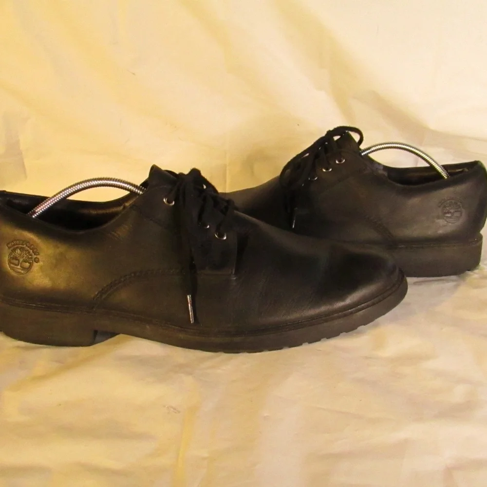 Timberland Black Leather Oxfords